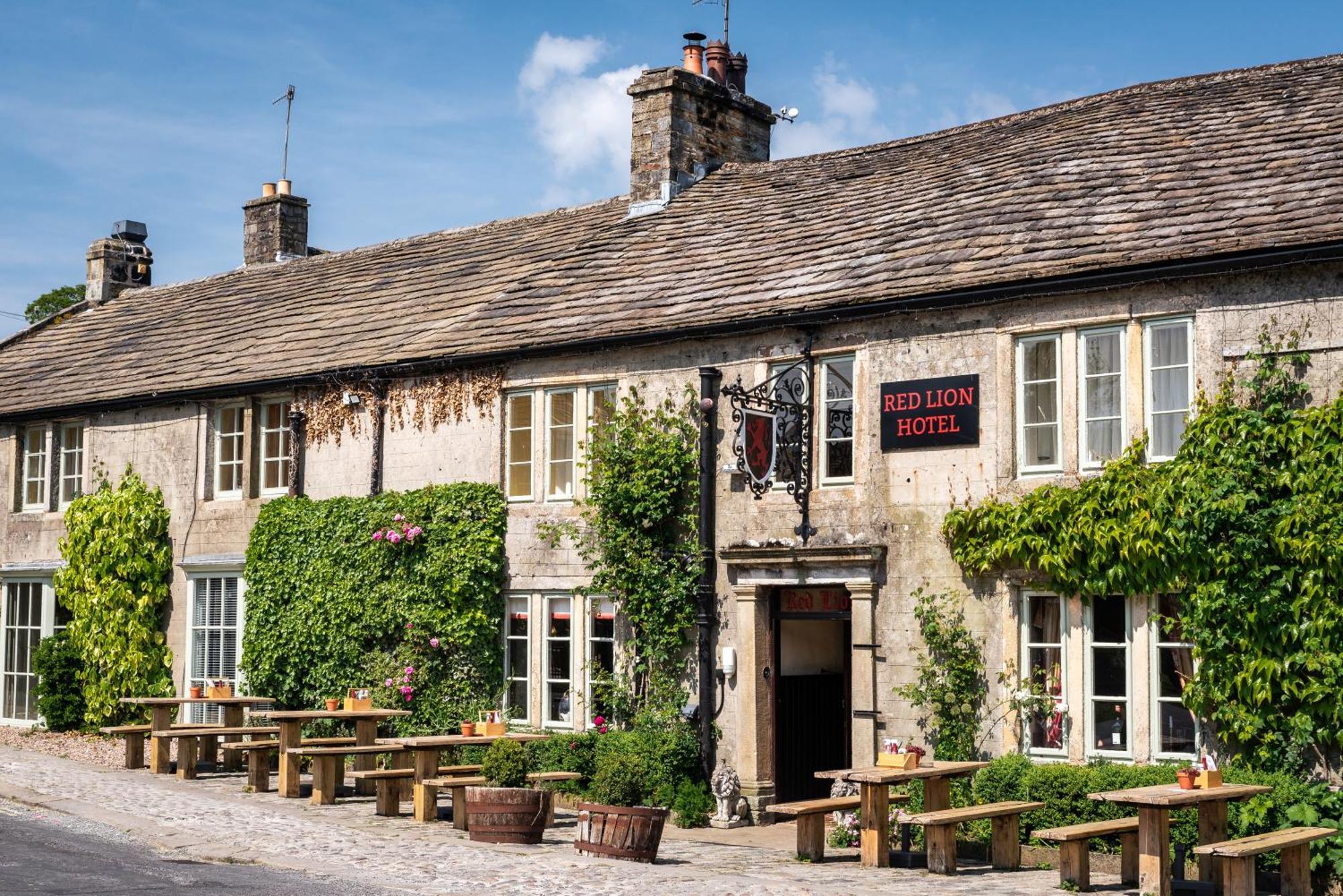 The Red Lion & Manor House Hotel Burnsall Exterior photo